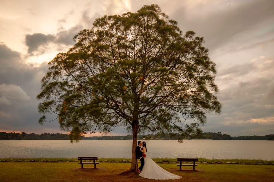 Leo and Shu Hui | Outdoor Pre-wedding Photoshoot