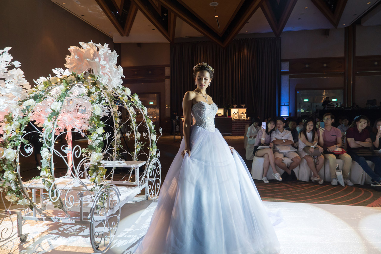 Fairmont Singapore and Swissôtel The Stamford | Wedding Venues