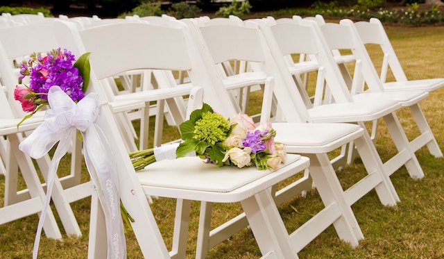 10 Essential Tips for the Perfect Outdoor Wedding