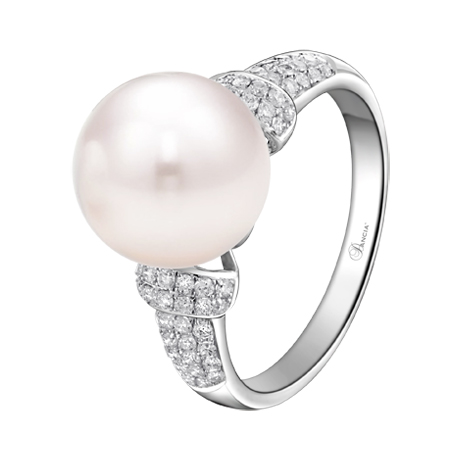 7 Stunning Alternatives To Diamond Engagement Rings