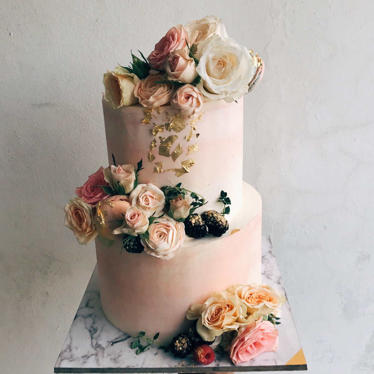 11 Unique Wedding Cake Flavours To Consider