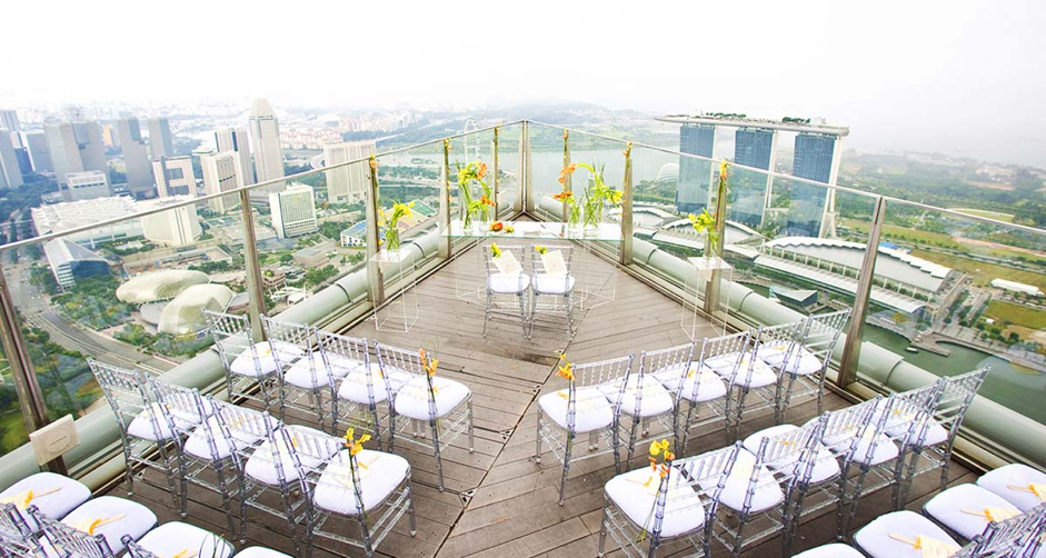 6 Non-Hotel Wedding Venues For Unconventional Couples