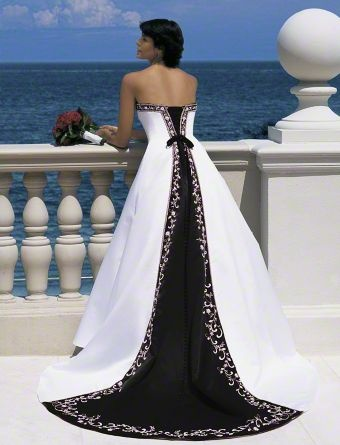 Incorporating Black Into Your Wedding Gown