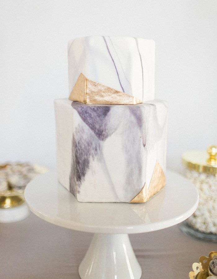 Unique Wedding Cake Ideas for The Unconventional Couple