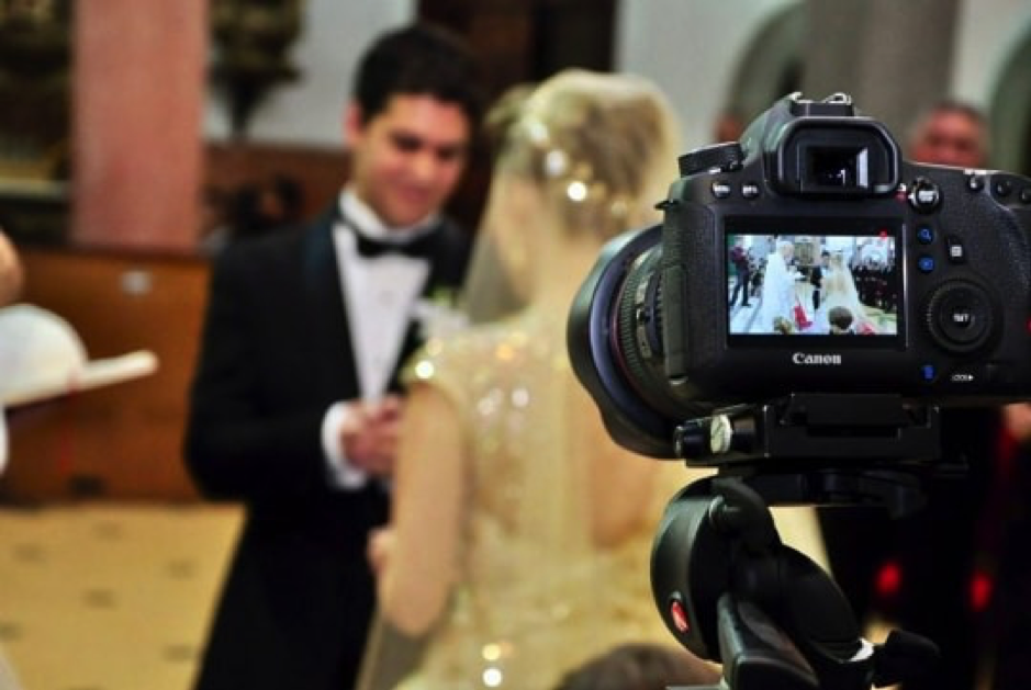 Yay or Nay: Should You Live-Stream Your Wedding?