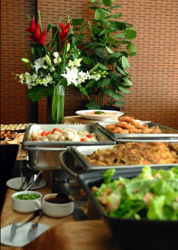 Western, Peranakan & More: 5 Halal Wedding Caterers to Consider