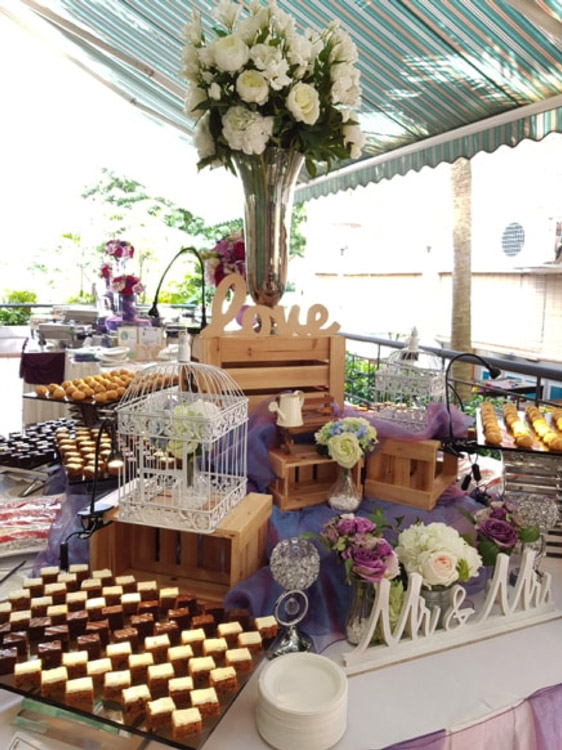 Western, Peranakan & More: 5 Halal Wedding Caterers to Consider
