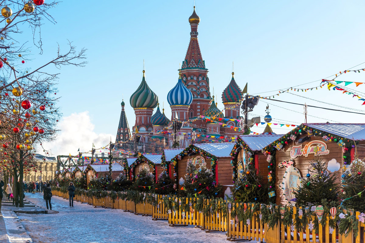 Winter Wonderland: 5 Honeymoon-Worthy Christmas Markets to Visit