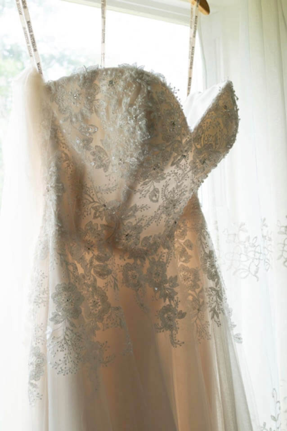 4 Advantages of Renting A Wedding Gown