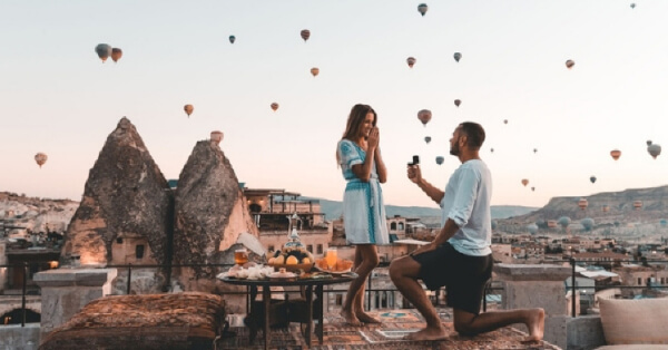 7 Most Romantic Proposal Spots in The World