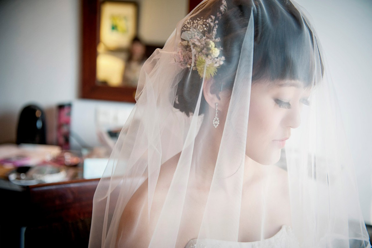 5 Things to Consider Before Engaging a Wedding Photographer