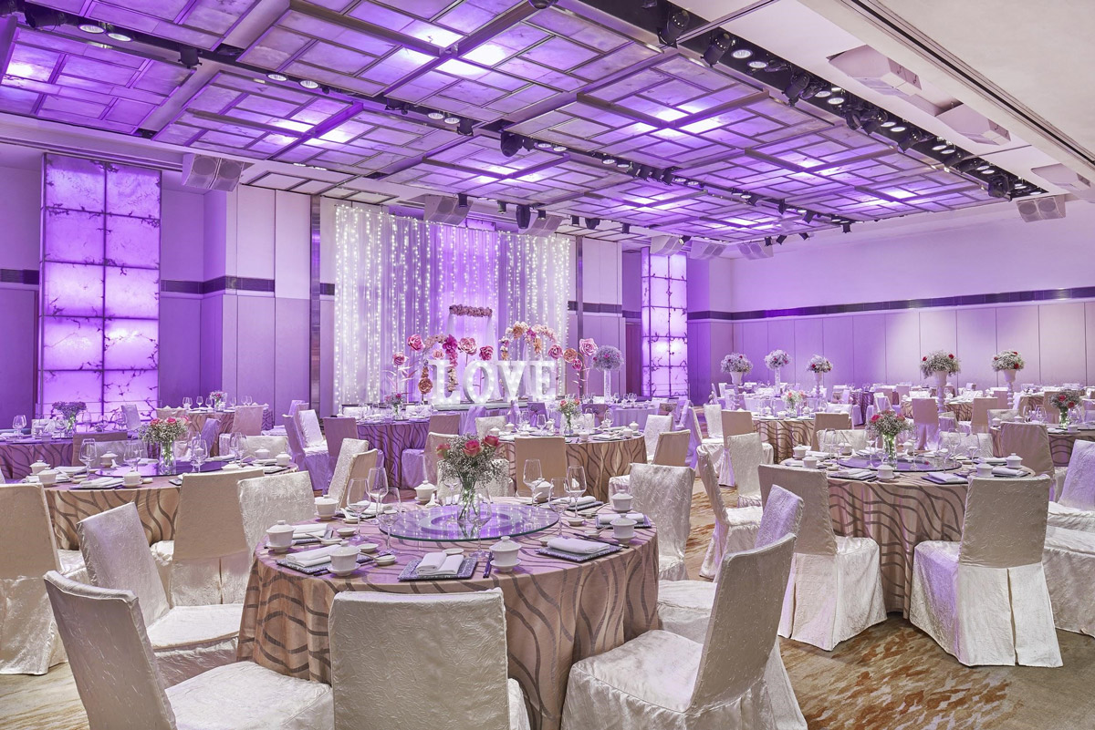 A Glamorous Affair | Singapore Marriott Tang Plaza Hotel