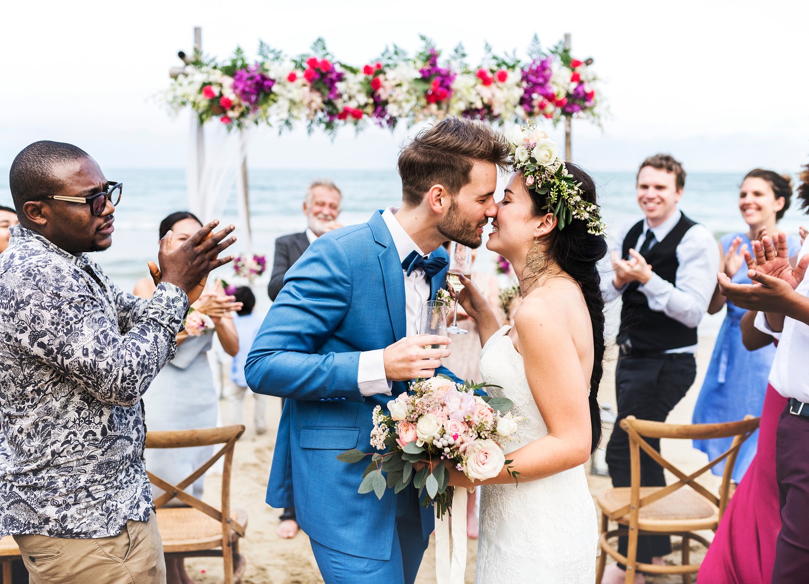 5 Important Things Newlyweds Forget on Their Wedding Day