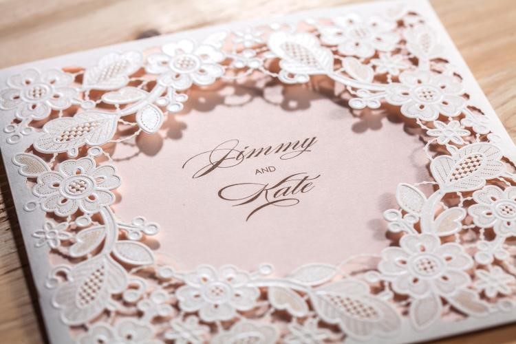 Save The Date! 7 Unique Wedding Invitations Ideas 