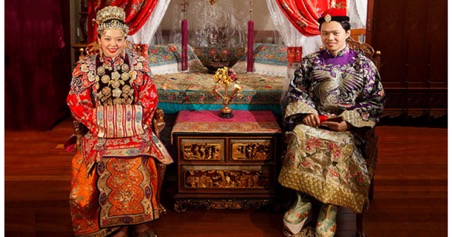 Peranakan Pride: Wedding Traditions Over the Years 