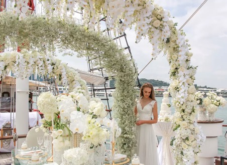 5 Gorgeous Outdoor Wedding Venues That Can Accommodate Large Crowds 