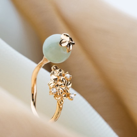 5 Unique Diamond Alternatives For A Sensational Engagement Ring