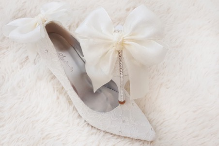 Find Your Perfect Shoe Fit: 4 Stores To Customise Your Dream Wedding Heels 