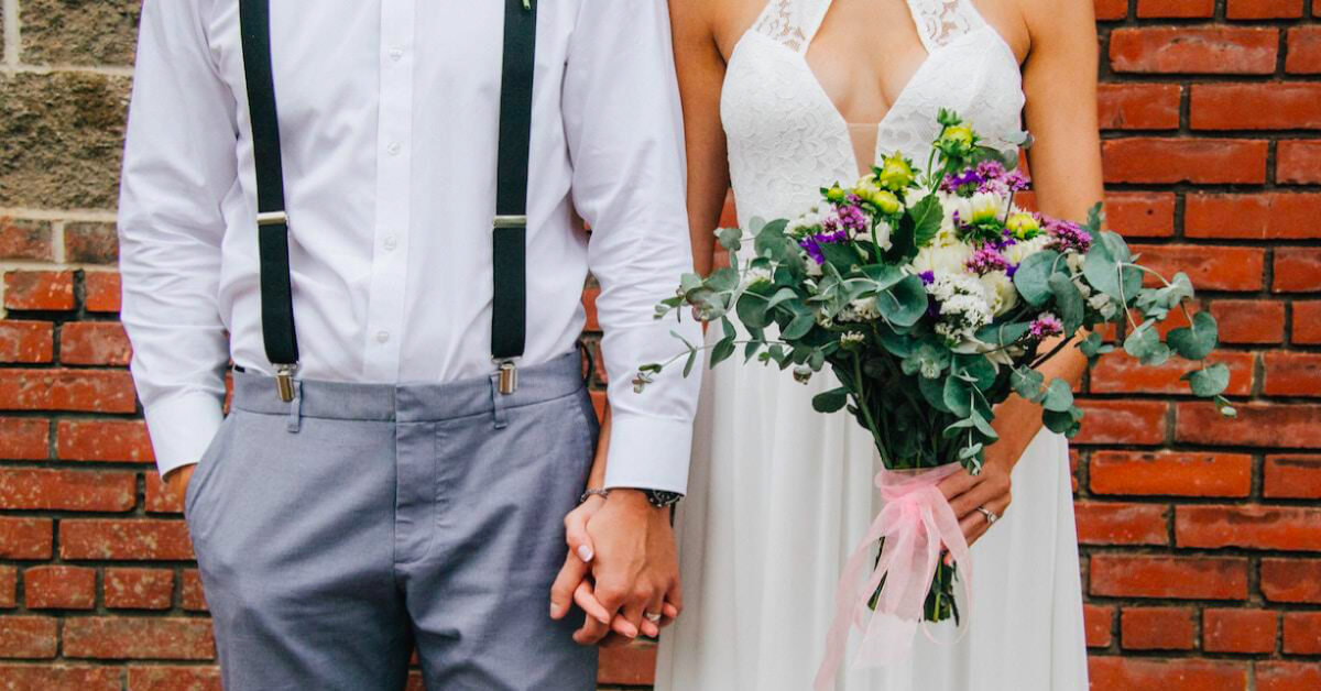 11 Common Wedding Etiquette Questions Answered