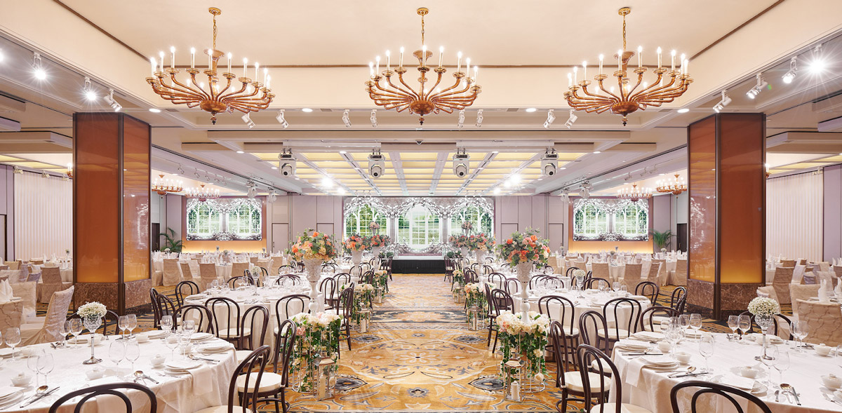 Be Spoilt For Choice With Conrad Singapore Orchard’s Diverse Wedding Venues, Menus & Themes!