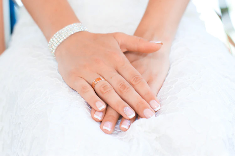 5 Tips to Nail Your Wedding Manicure