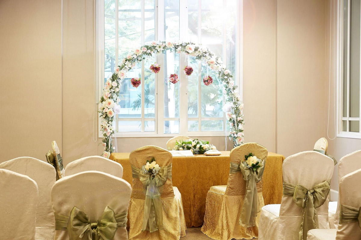 Rendezvous Hotel Singapore: Enjoy The Best of Both Grand Weddings & Intimate Ceremonies