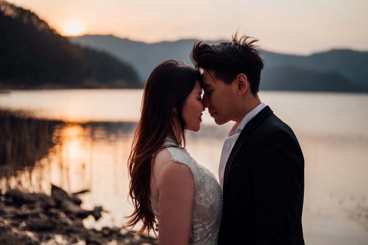 What to Look Out For in a Wedding Photographer and Videographer