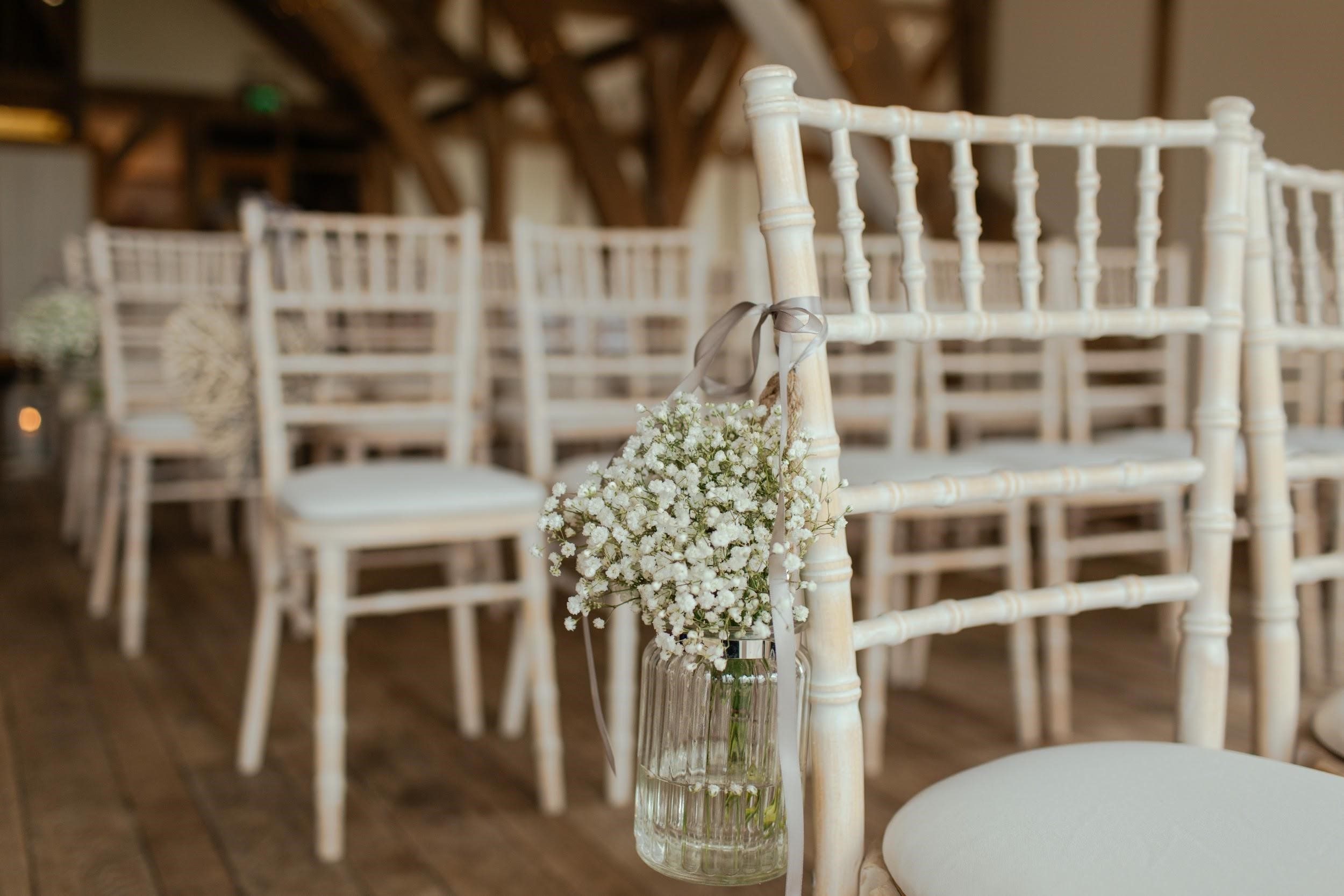 3 Amazing Ways to Maximise a Small Wedding Venue