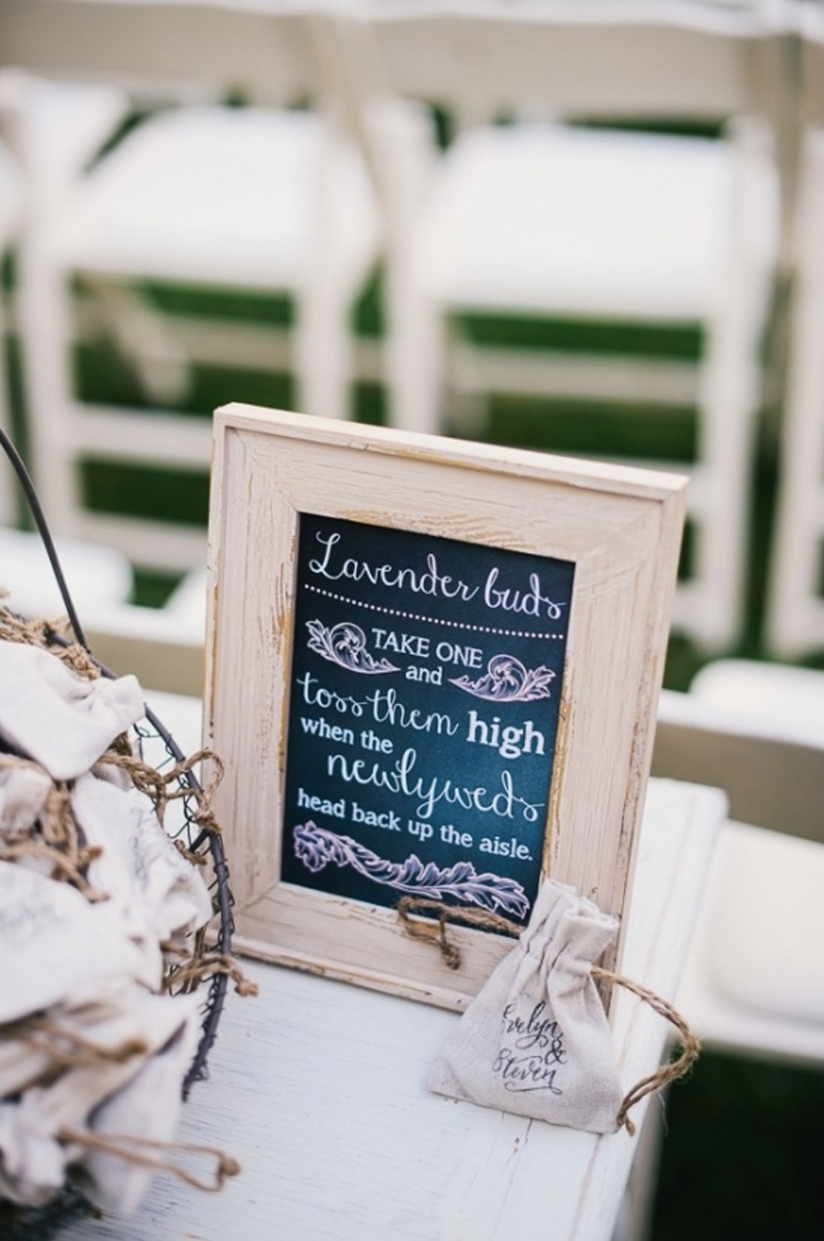 6 Sustainable Alternatives Instead of Wedding Confetti