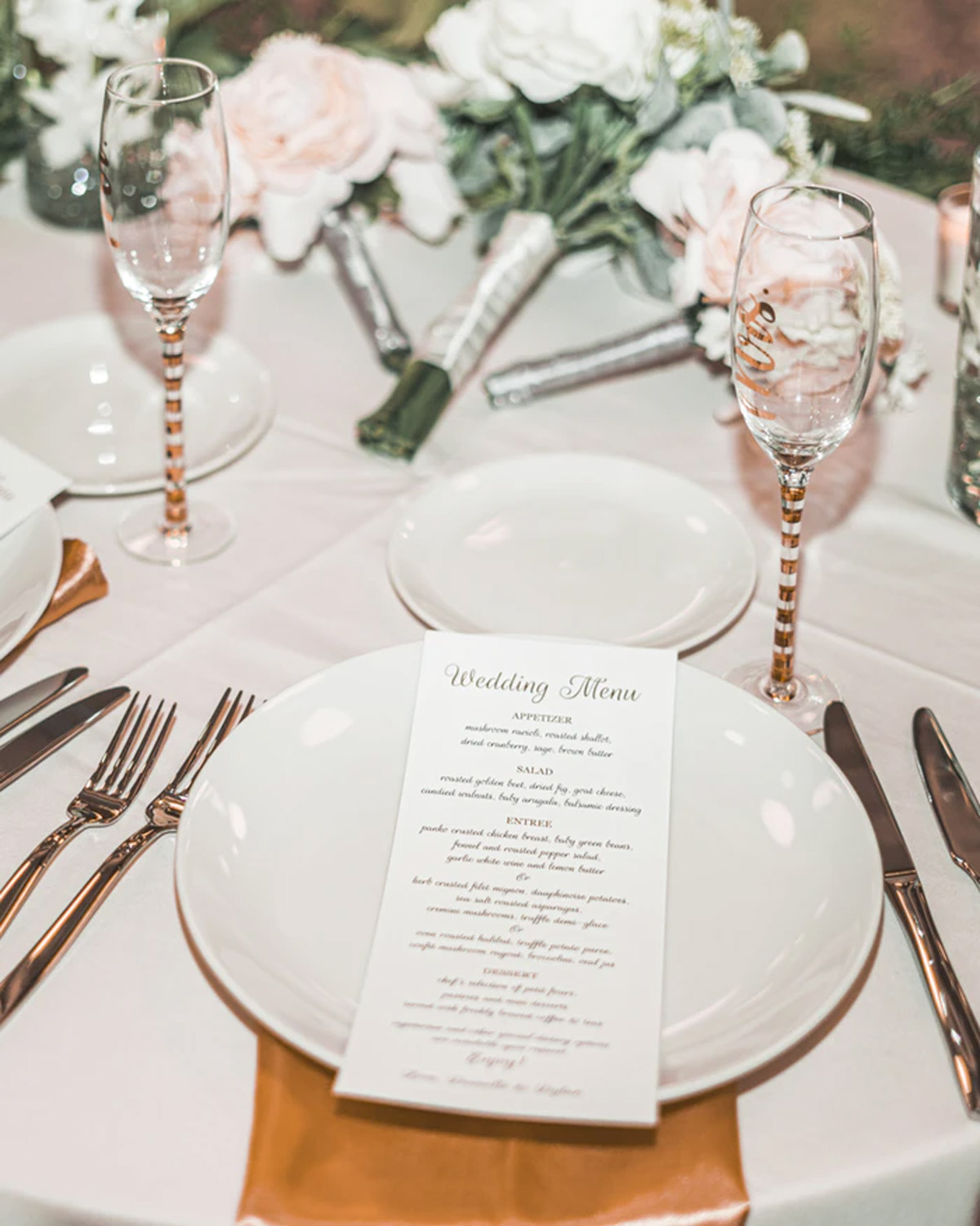 4 Factors to Consider When Curating Your Wedding Menu