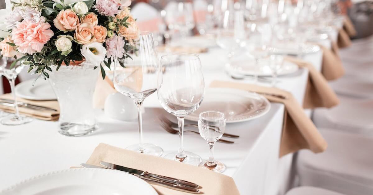 4 Factors to Consider When Curating Your Wedding Menu
