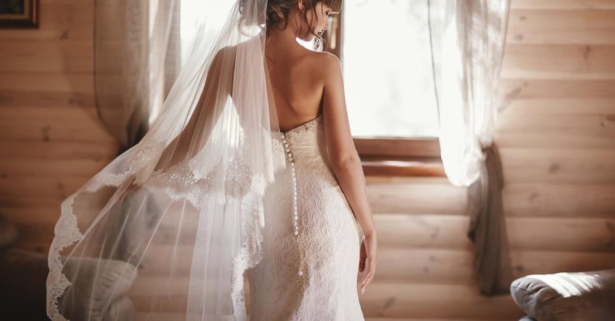 What to Do with Your Wedding Veil After the Big Day