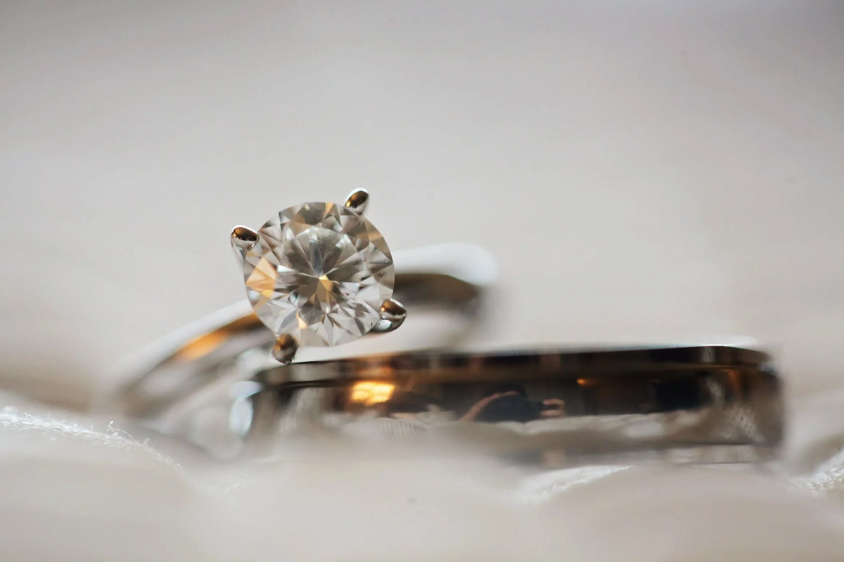 4 Questions You May Have While Deciding on an Engagement Ring