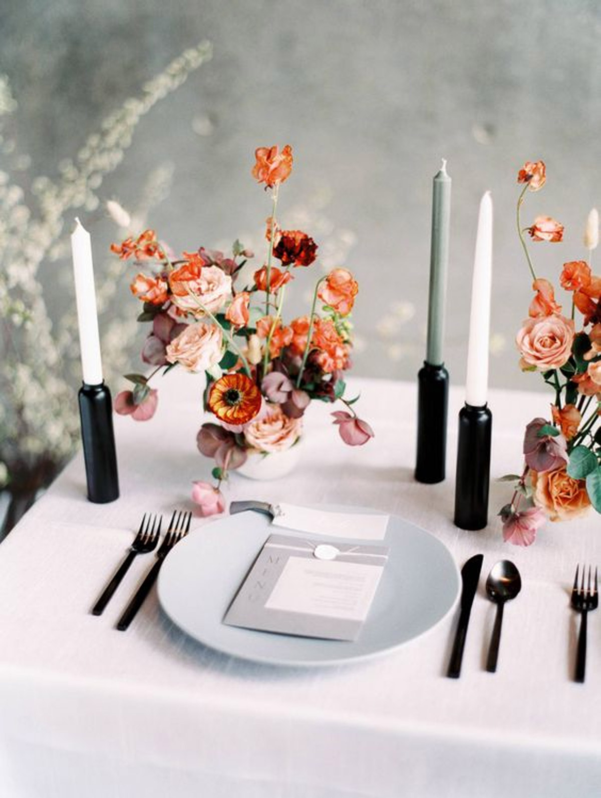 5 Tips for A Stylish, Minimalist-Themed Wedding