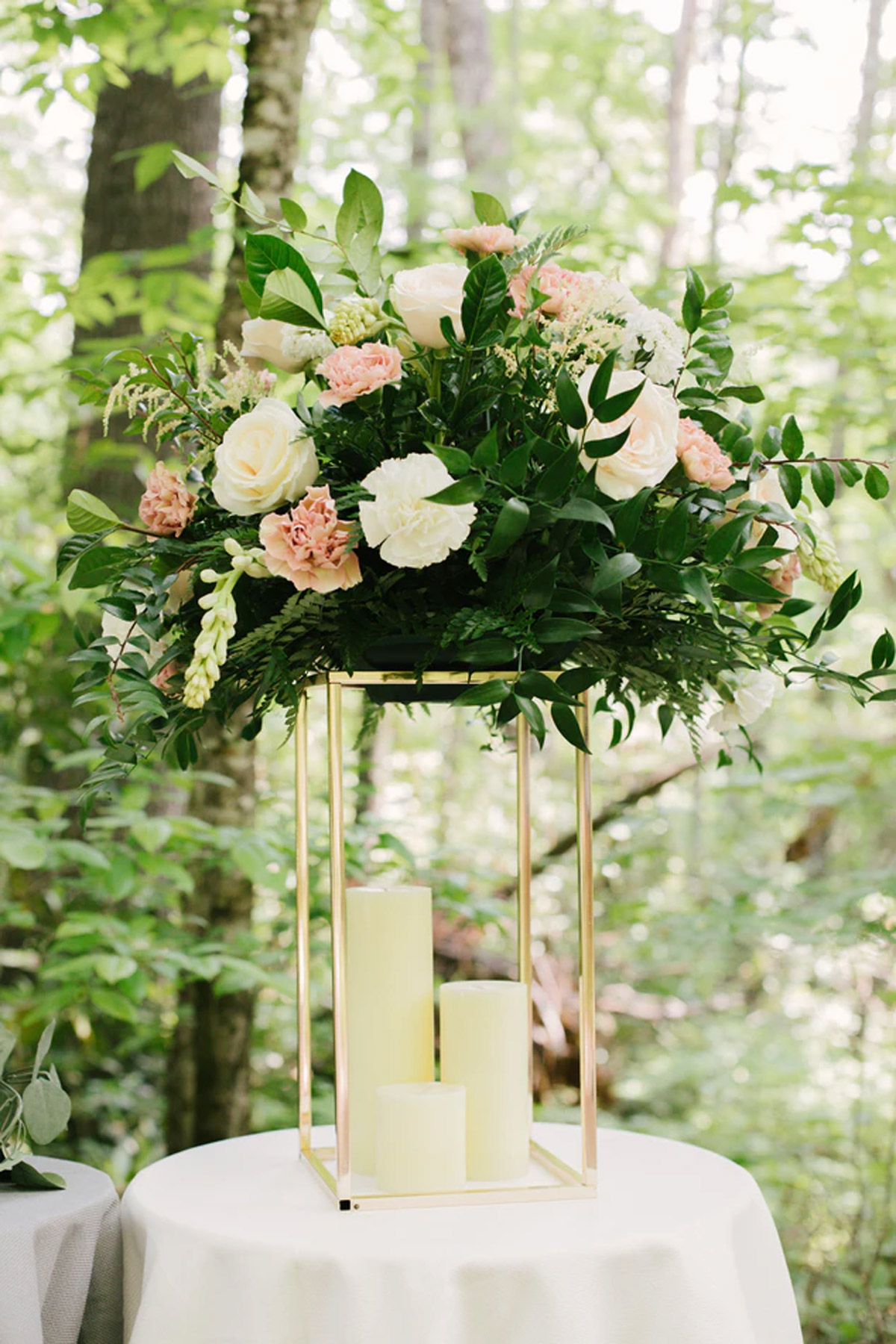 6 Helpful Tips for Choosing the Ideal Wedding Floral Décor