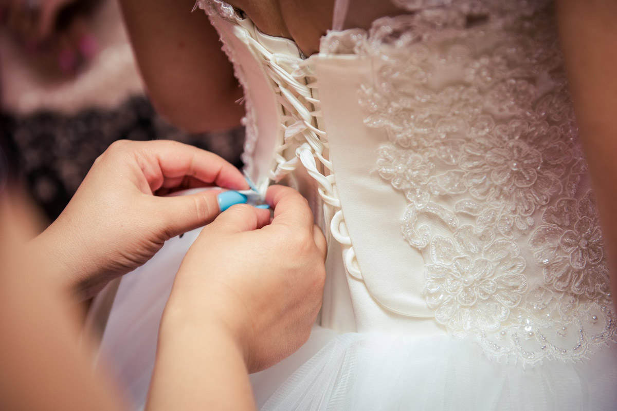 Preparing for 4 Common Wedding Day Disasters 