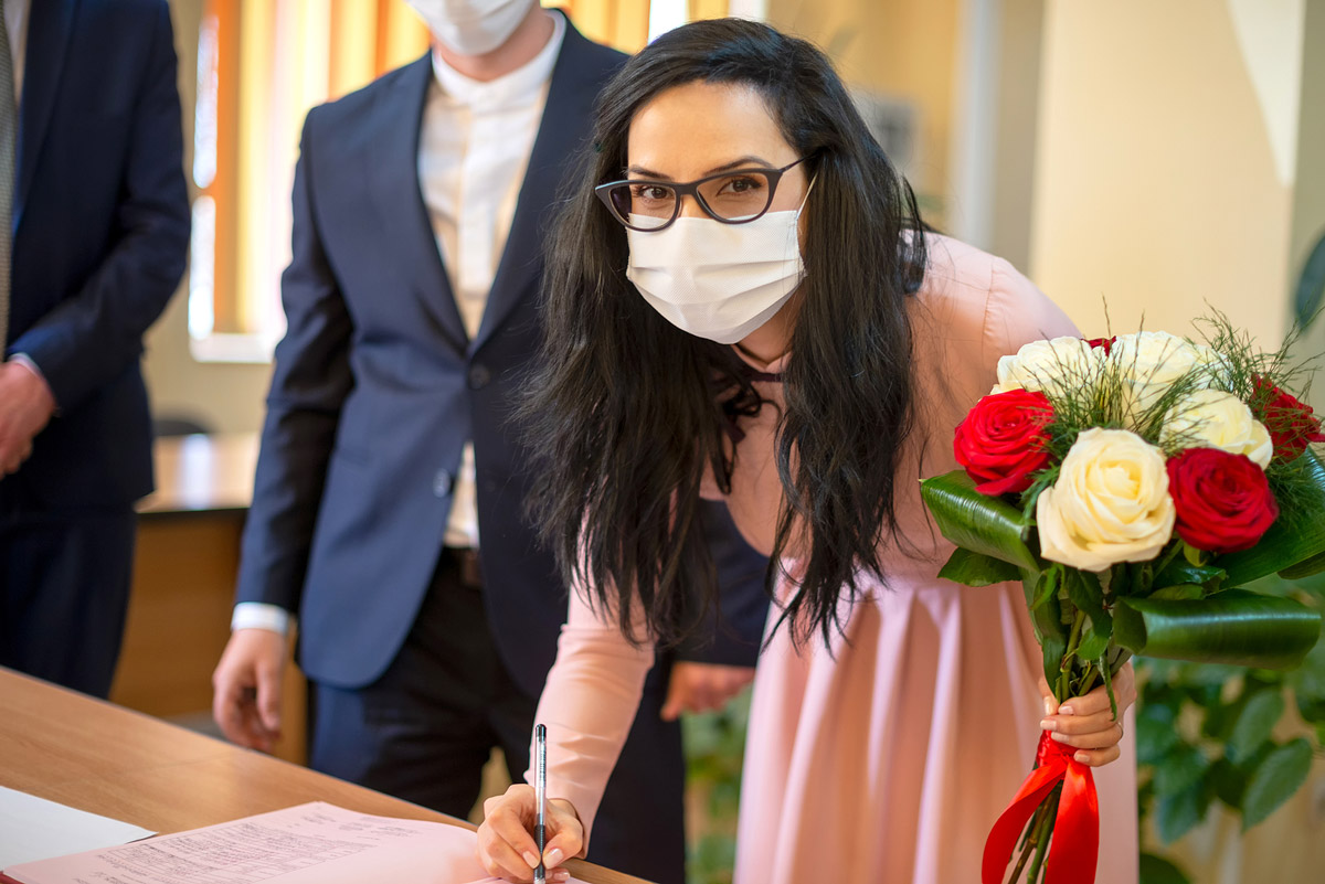 3 Ways to Cut Your Wedding Guest List Without Hurting Feelings