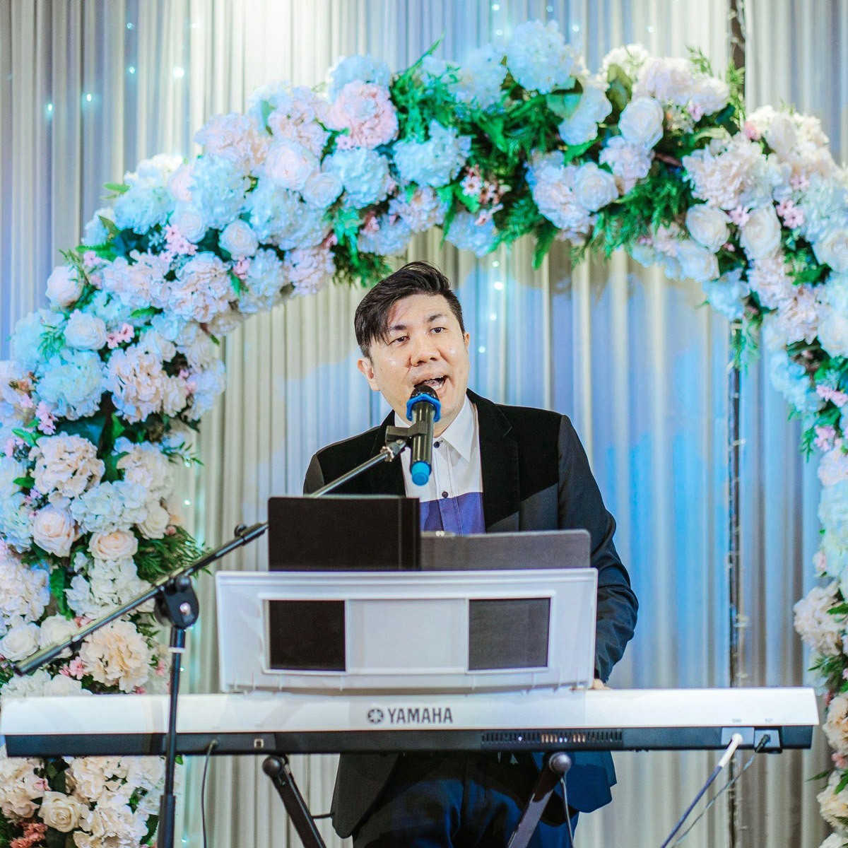 Introducing Linus Lee, The Wedding Showmaster for a Memorable, Entertaining Musical-Wedding Without the Stress!