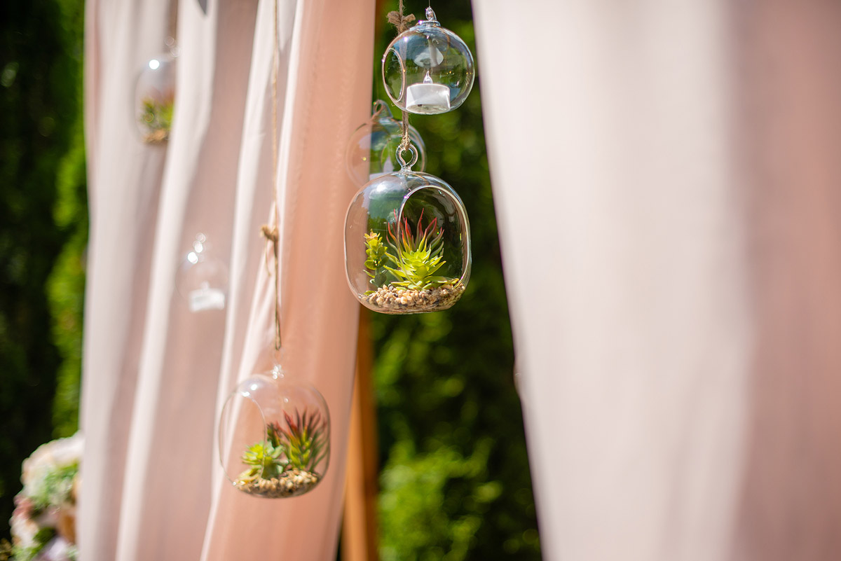 4 Stunning Decor Ideas to Spruce Up Your Wedding Ceremony