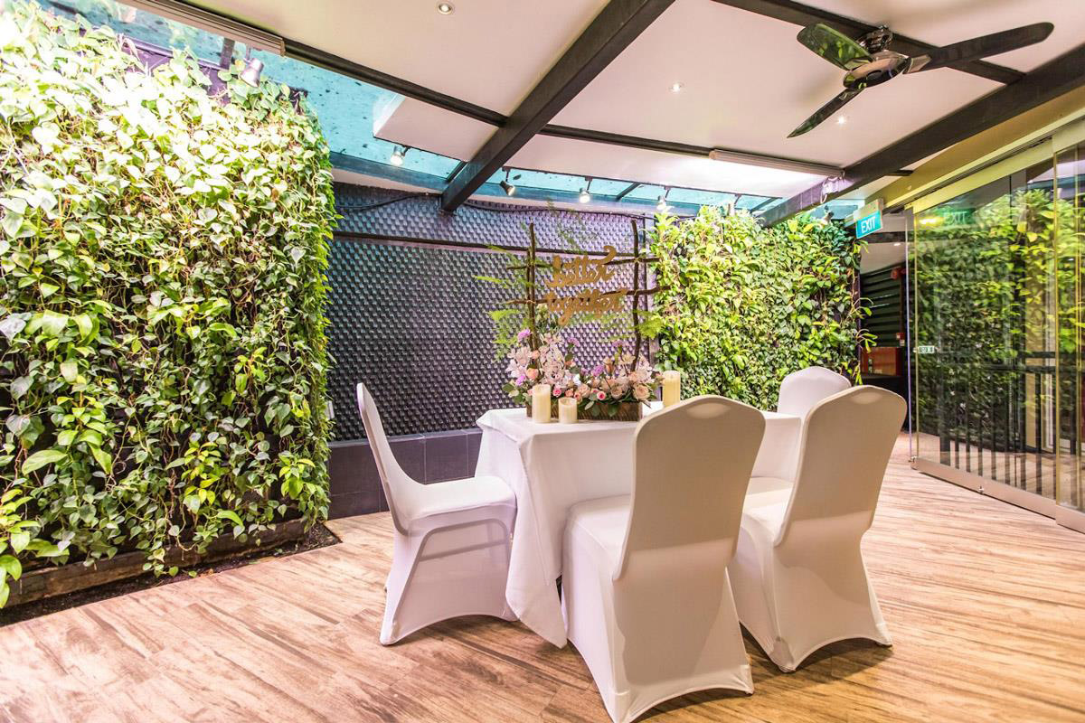 7 Romantic Garden Wedding Sites in Singapore to Tie the Knot