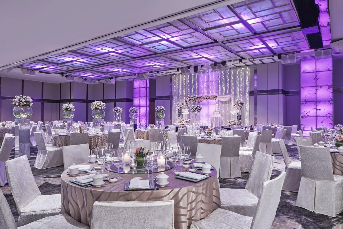 Impress & Indulge with a Regal Wedding at Singapore Marriott Tang Plaza Hotel