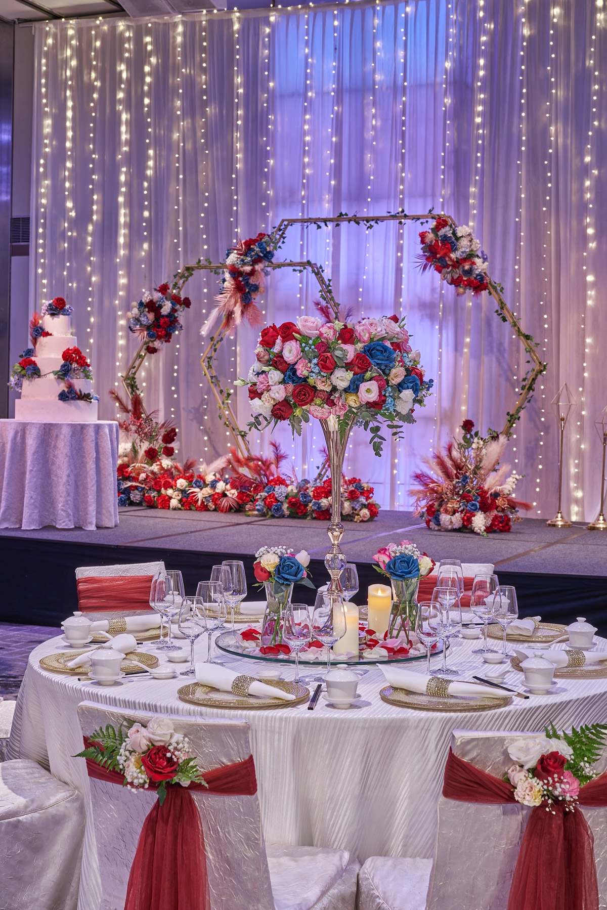 Impress & Indulge with a Regal Wedding at Singapore Marriott Tang Plaza Hotel