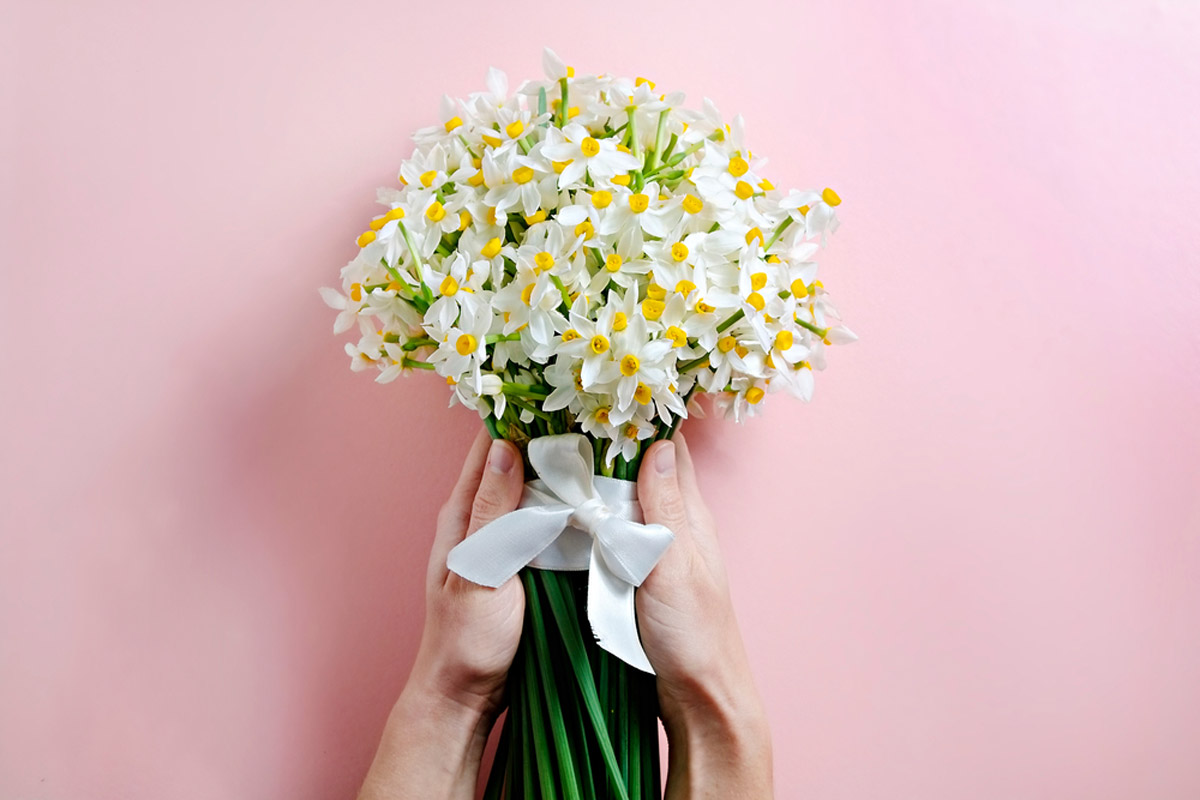 2021 Trends: 3 Fun Ways To Arrange Your Wedding Bouquet