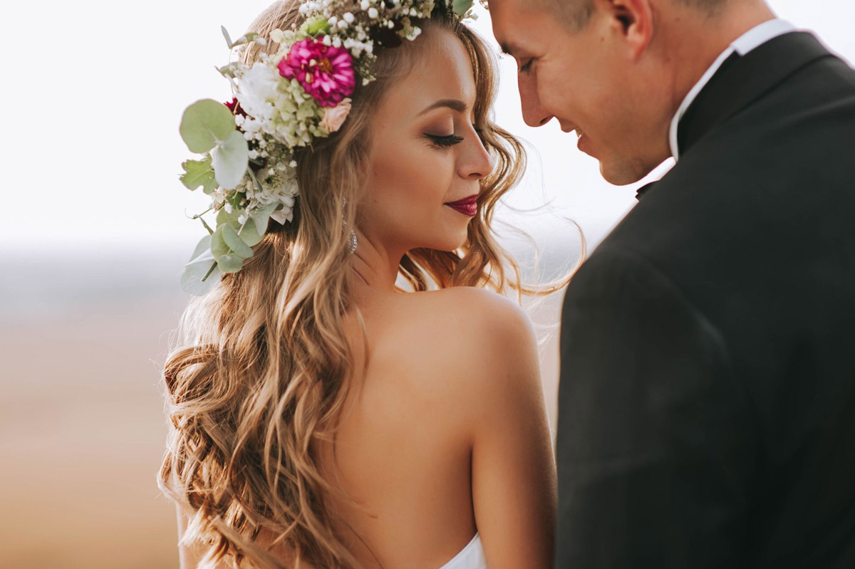 6 Bridal Hair and Makeup Trends To Adopt For Your Big Day