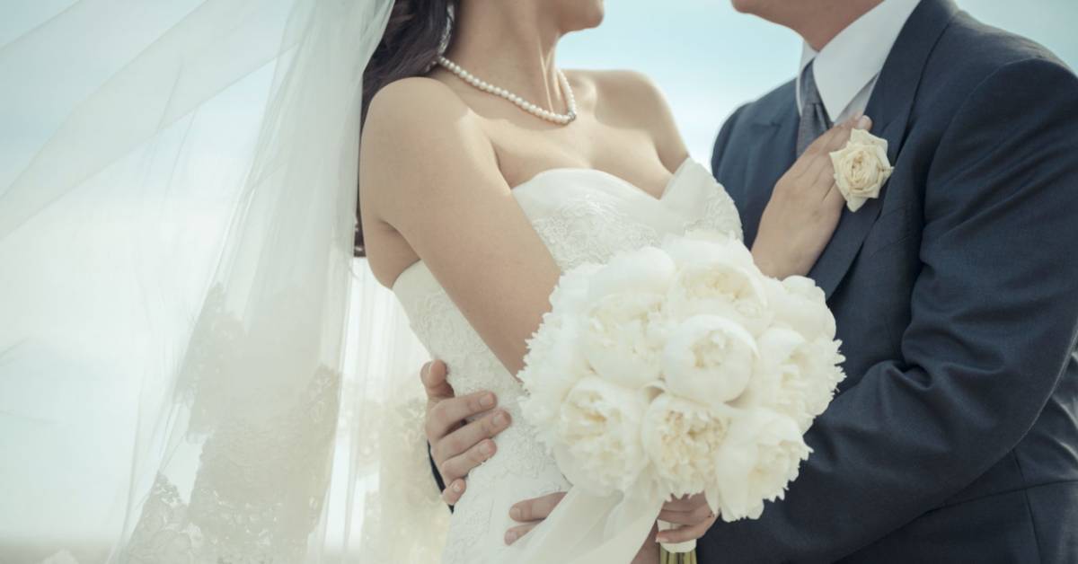 The Truth Behind Weddings: 4 Wedding Planning Myths Debunked