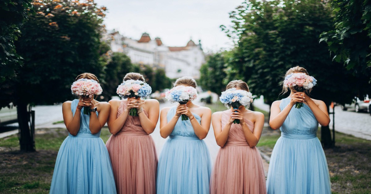 4 Ways To Prevent Bridesmaid Drama While Planning A Wedding