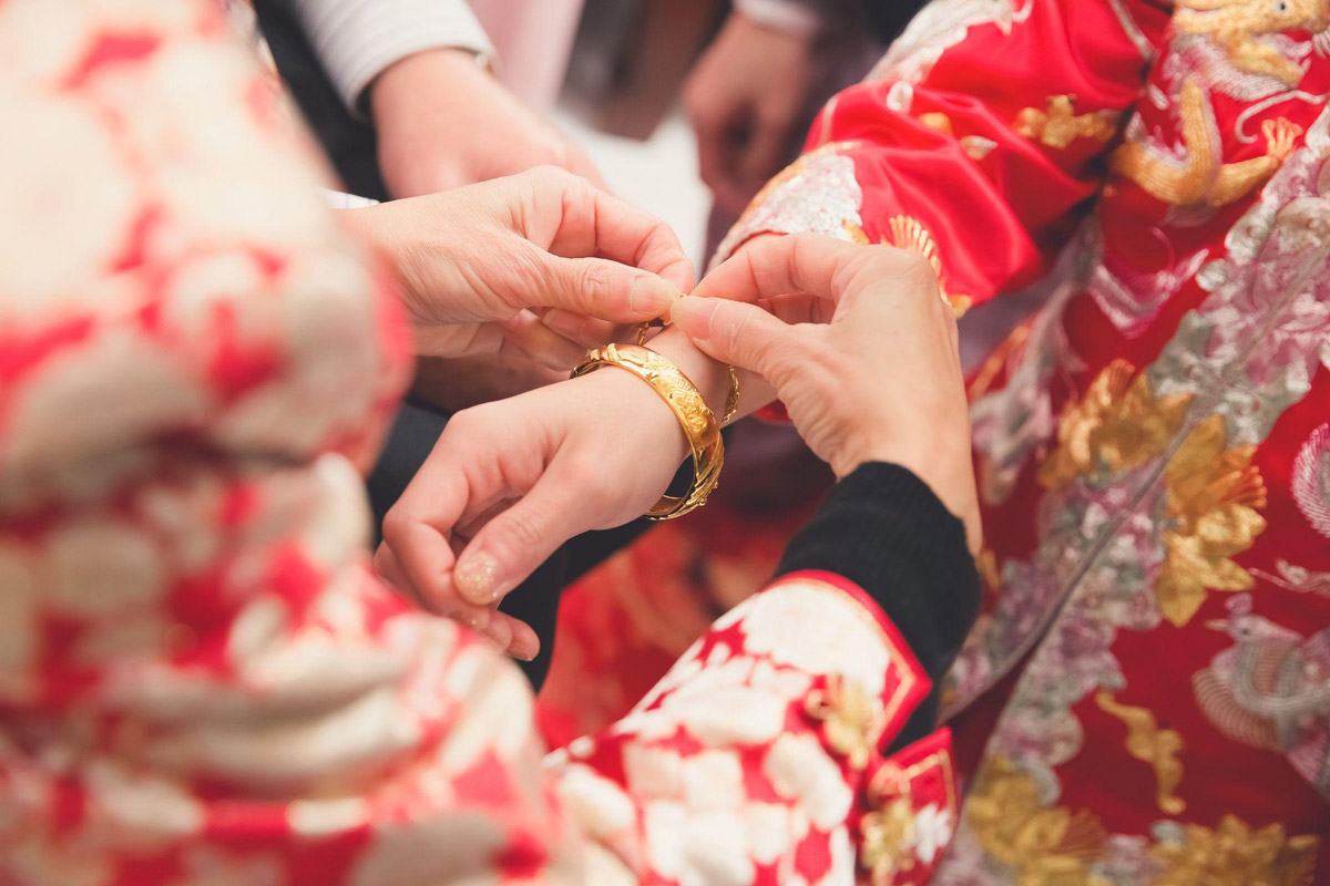 4 Meaningful Chinese Wedding Traditions To Get Hitched With