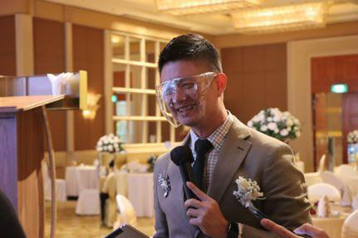 A multitalented wedding emcee and stage performer - Emcee Nelson 