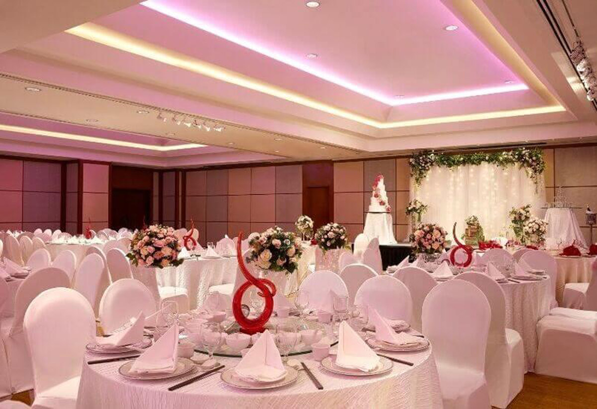 Holiday Inn Singapore Atrium: Your Magically Dynamic Wedding Venue