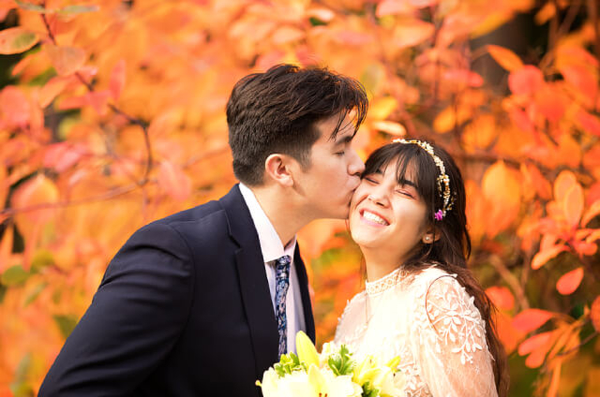4 Steps to a Picture-Perfect Smile for Your Wedding Photos